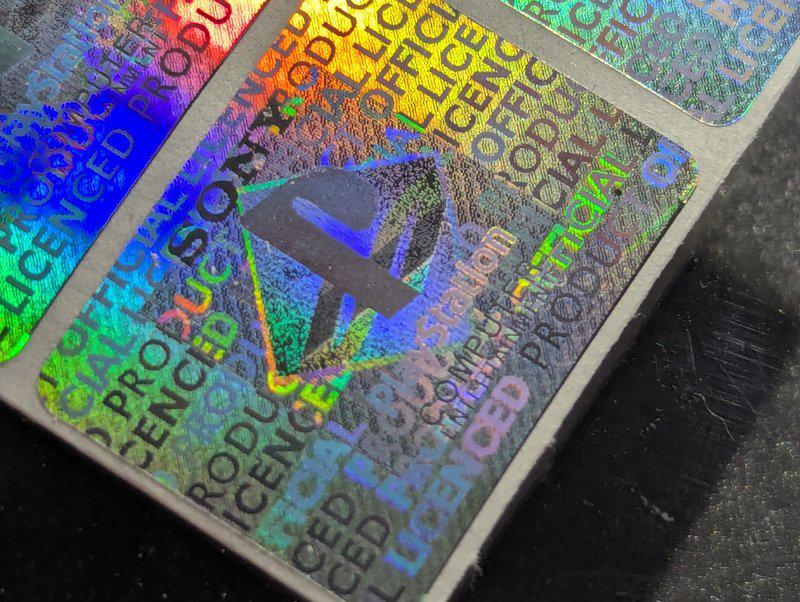 A picture of the reproduction hologram.