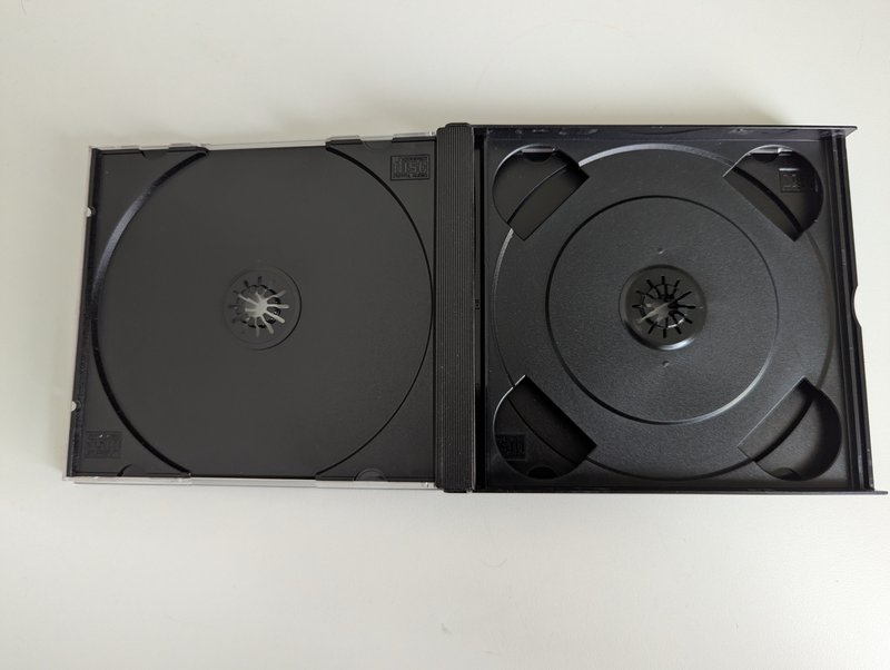 Multiway four disk case open