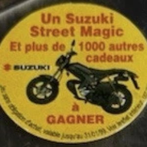 Round, Yellow, Suzuki Bike Offer - FR